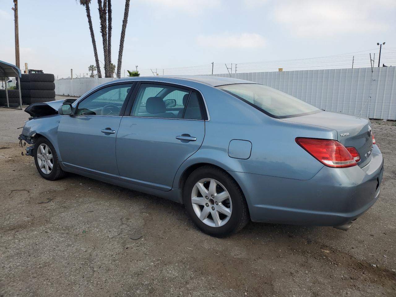 Photo 1 VIN: 4T1BK36B87U181425 - TOYOTA AVALON 