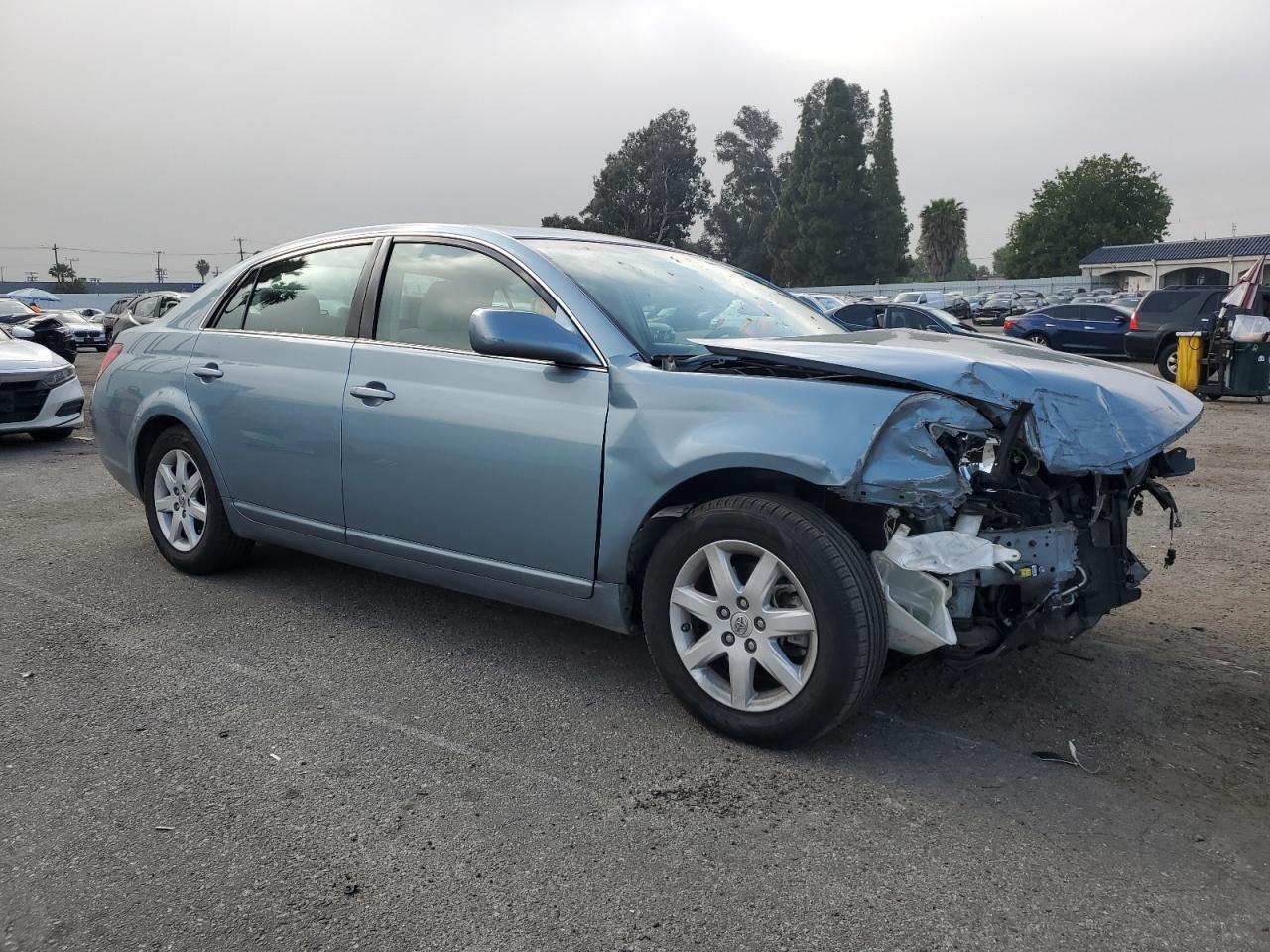 Photo 3 VIN: 4T1BK36B87U181425 - TOYOTA AVALON 