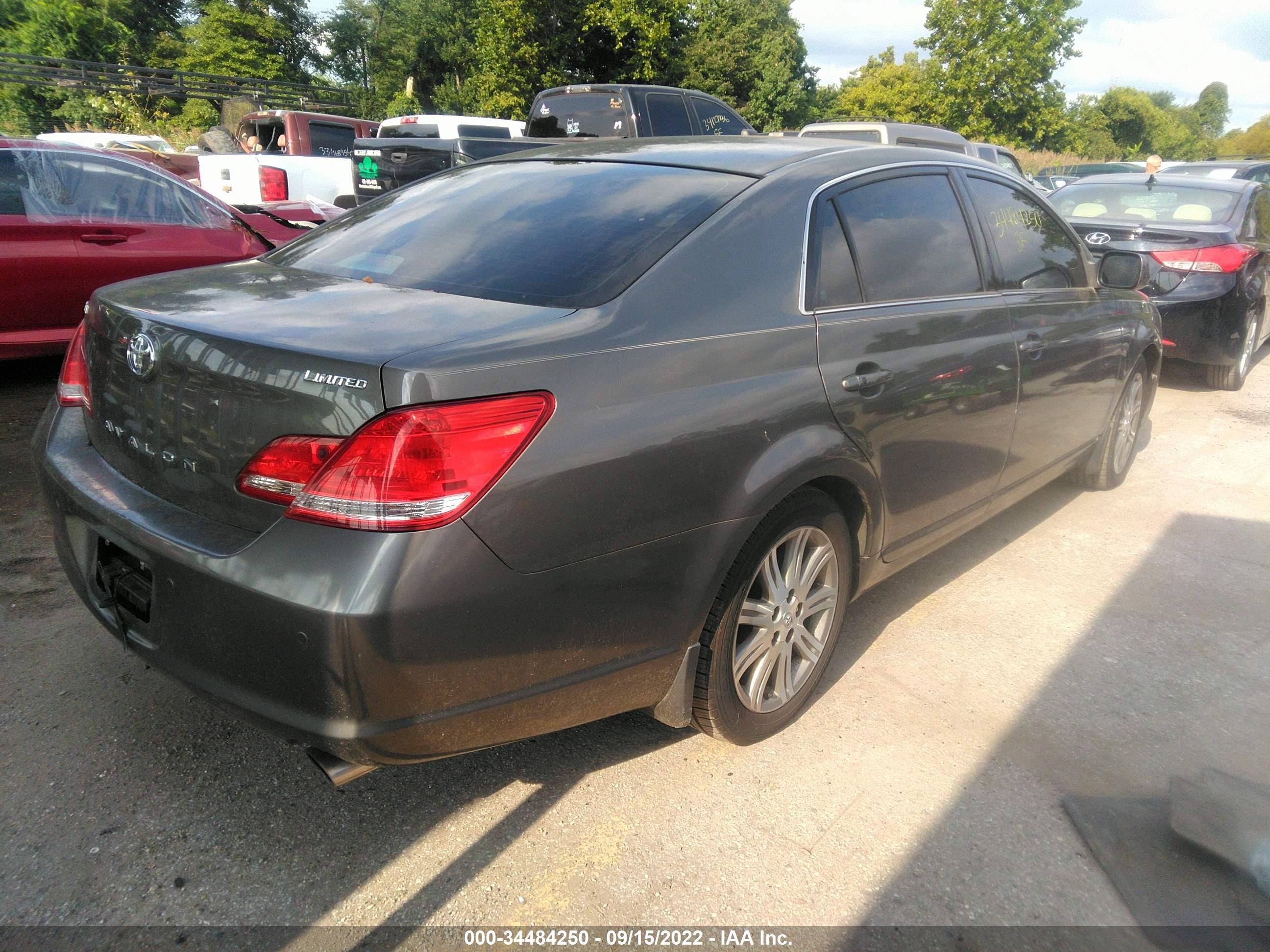 Photo 3 VIN: 4T1BK36B87U192845 - TOYOTA AVALON 