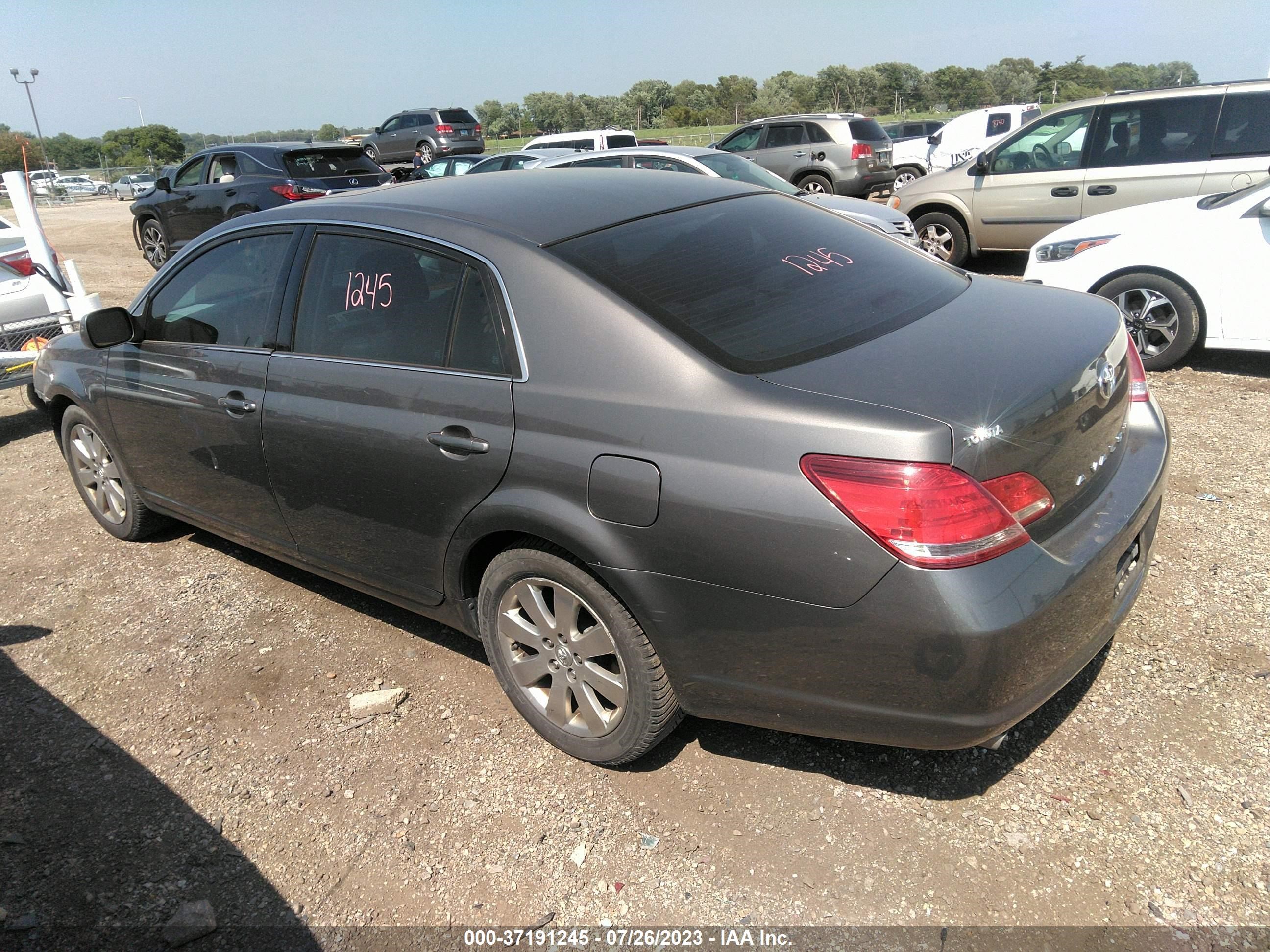 Photo 2 VIN: 4T1BK36B87U230834 - TOYOTA AVALON 