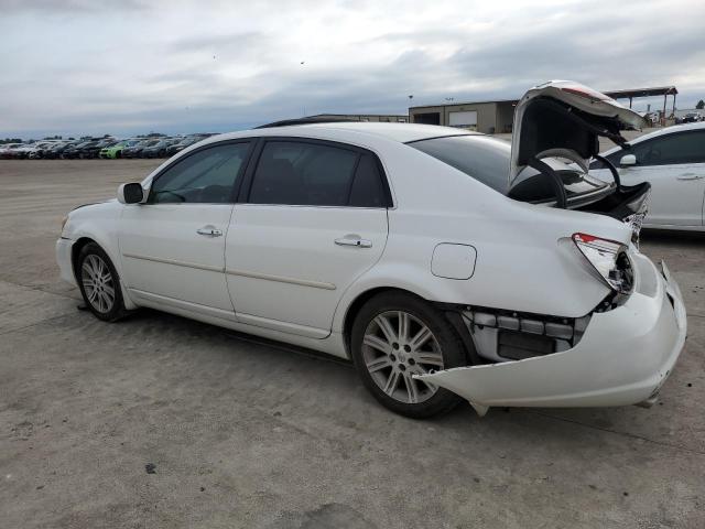 Photo 1 VIN: 4T1BK36B88U288895 - TOYOTA AVALON 