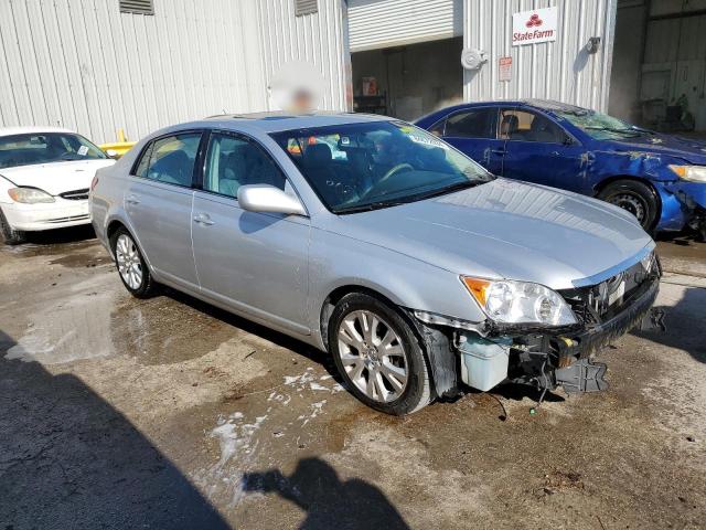 Photo 3 VIN: 4T1BK36B88U323922 - TOYOTA AVALON XL 