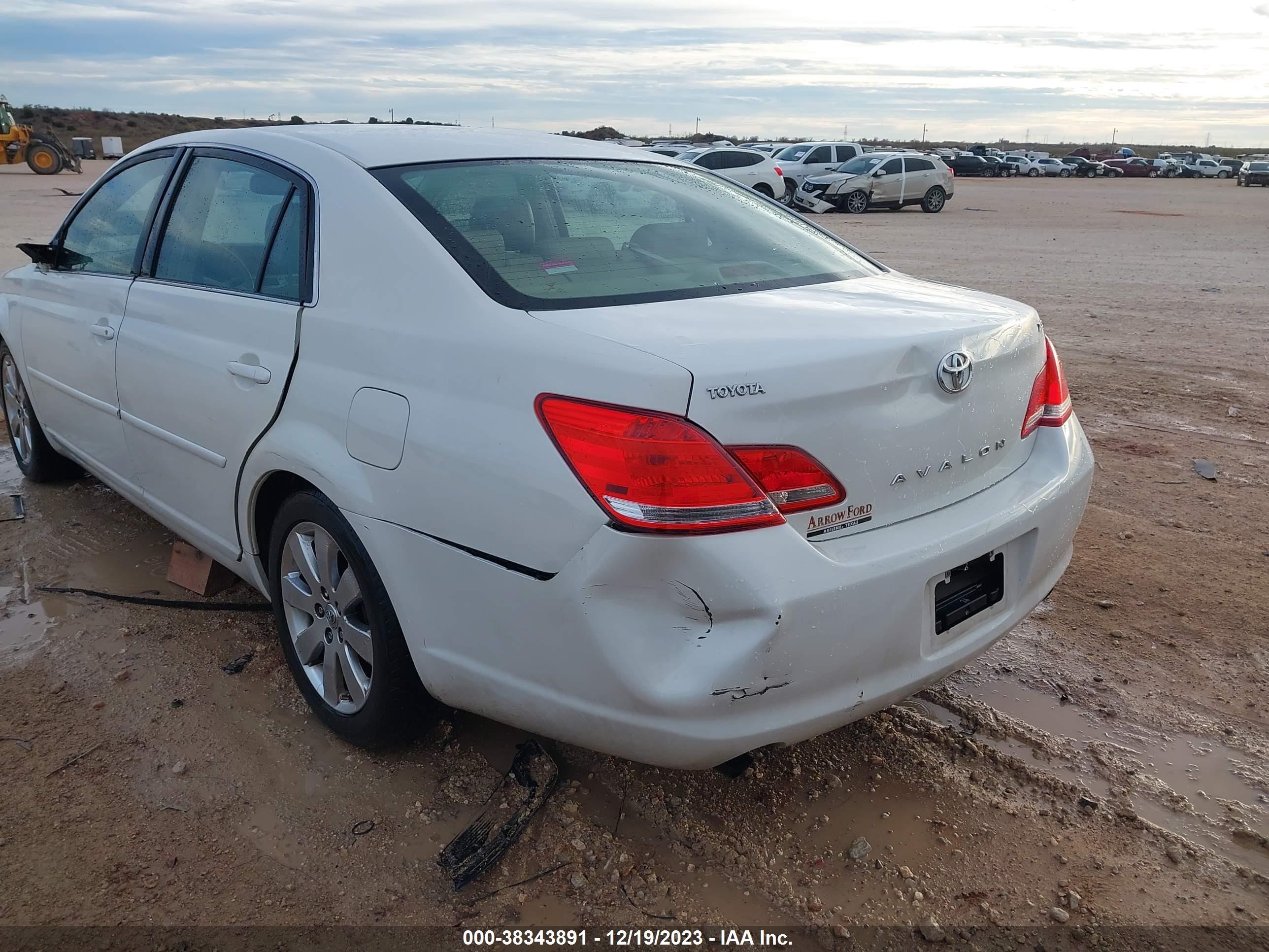 Photo 5 VIN: 4T1BK36B95U036522 - TOYOTA AVALON 