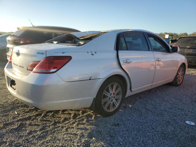 Photo 2 VIN: 4T1BK36B95U046144 - TOYOTA AVALON XL 