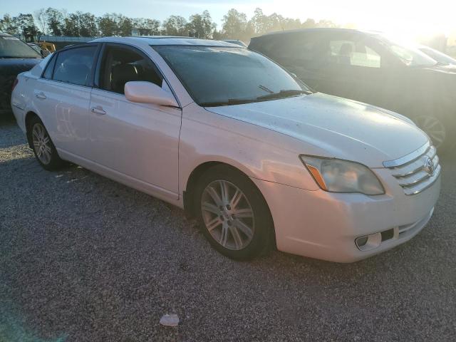 Photo 3 VIN: 4T1BK36B95U046144 - TOYOTA AVALON XL 