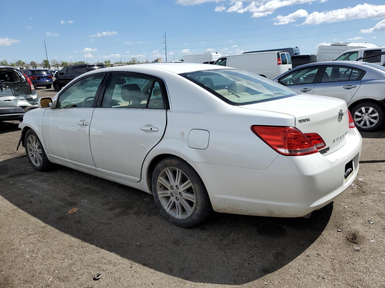 Photo 1 VIN: 4T1BK36B95U048783 - TOYOTA AVALON 