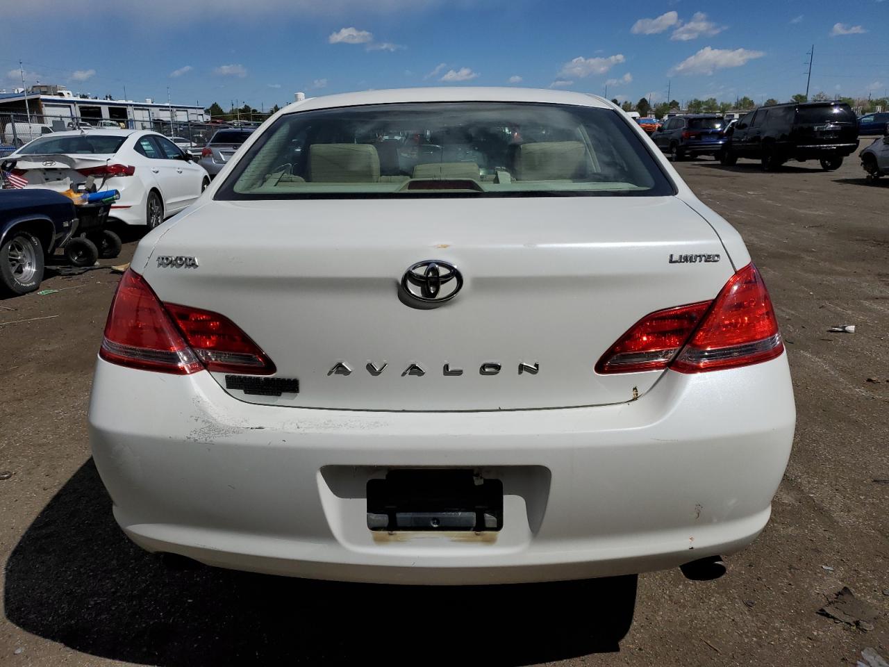 Photo 5 VIN: 4T1BK36B95U048783 - TOYOTA AVALON 