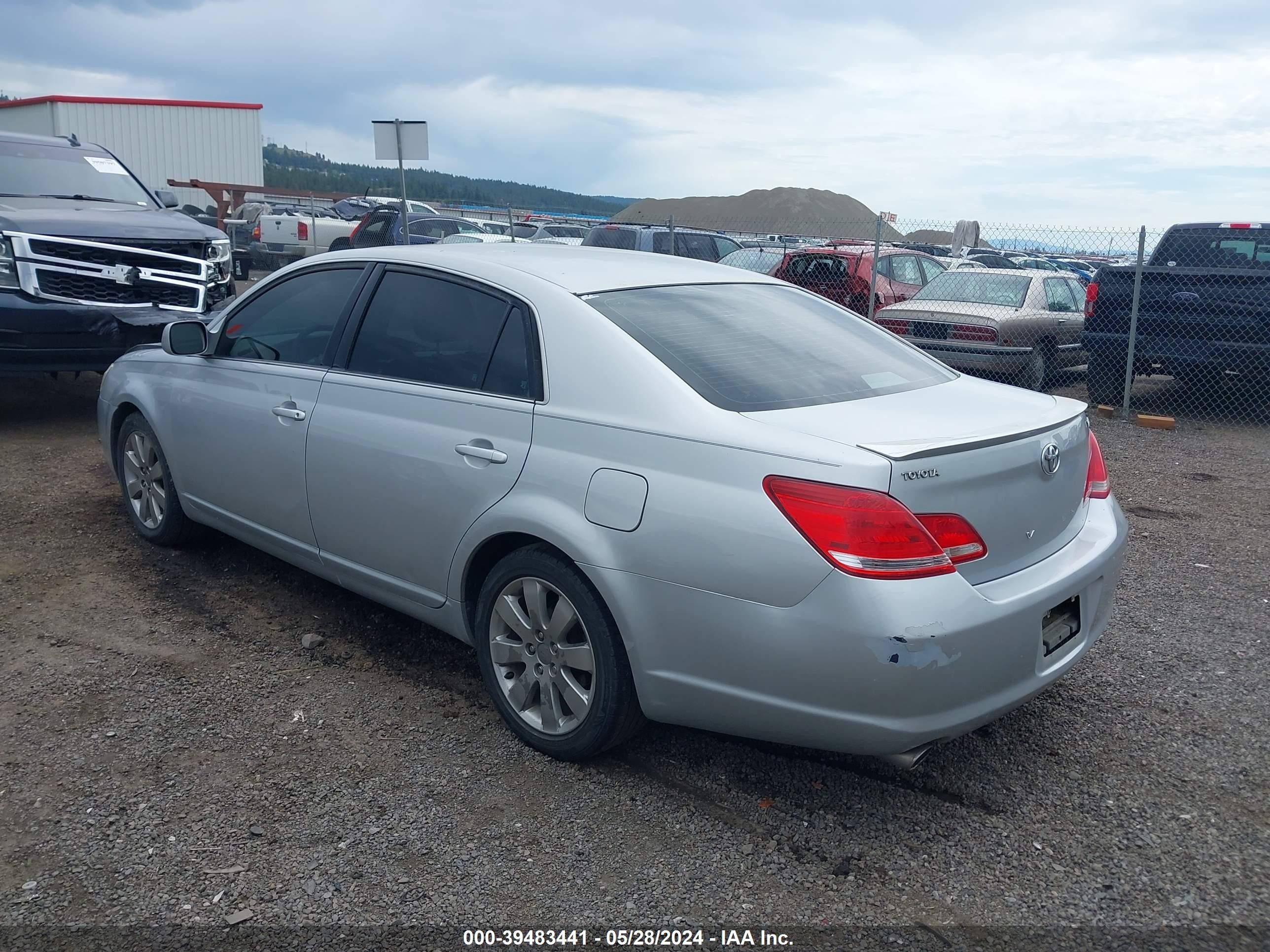 Photo 2 VIN: 4T1BK36B96U108014 - TOYOTA AVALON 