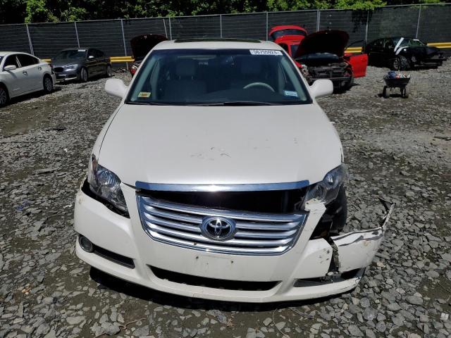 Photo 4 VIN: 4T1BK36B98U257882 - TOYOTA AVALON 