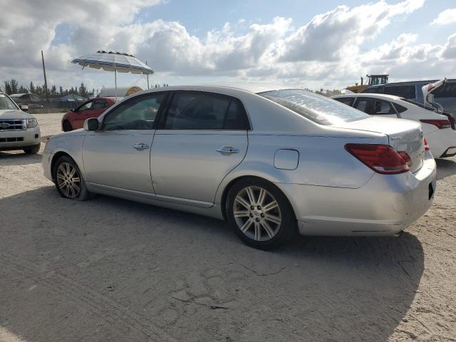 Photo 1 VIN: 4T1BK36B98U277825 - TOYOTA AVALON 