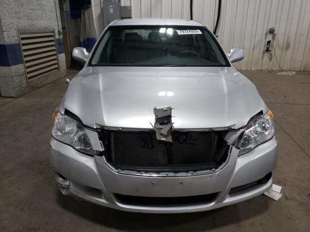 Photo 4 VIN: 4T1BK36B98U282555 - TOYOTA AVALON 