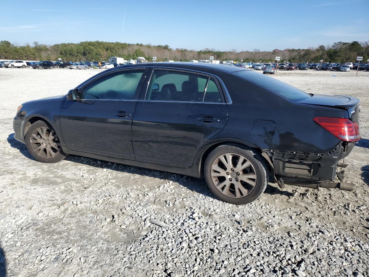 Photo 1 VIN: 4T1BK36B98U305235 - TOYOTA AVALON 