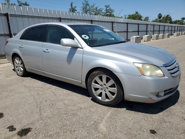 Photo 3 VIN: 4T1BK36BX5U003027 - TOYOTA AVALON 