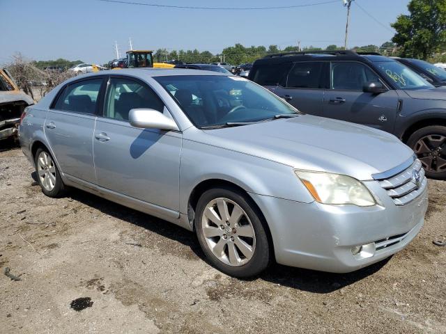 Photo 3 VIN: 4T1BK36BX5U021589 - TOYOTA AVALON XL 