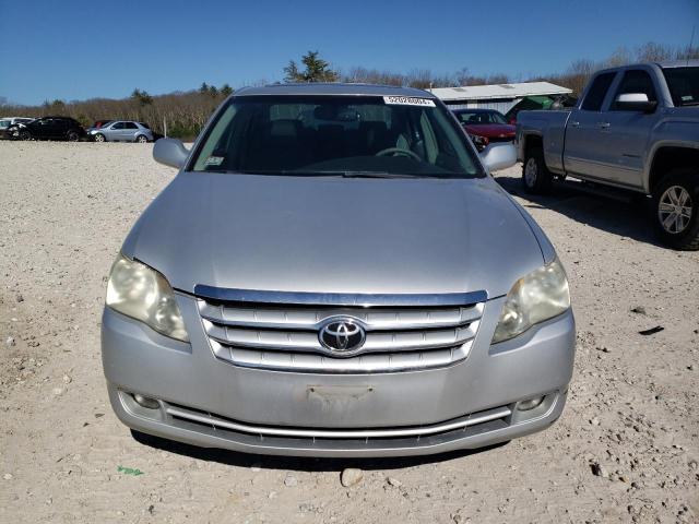 Photo 4 VIN: 4T1BK36BX5U022726 - TOYOTA AVALON 