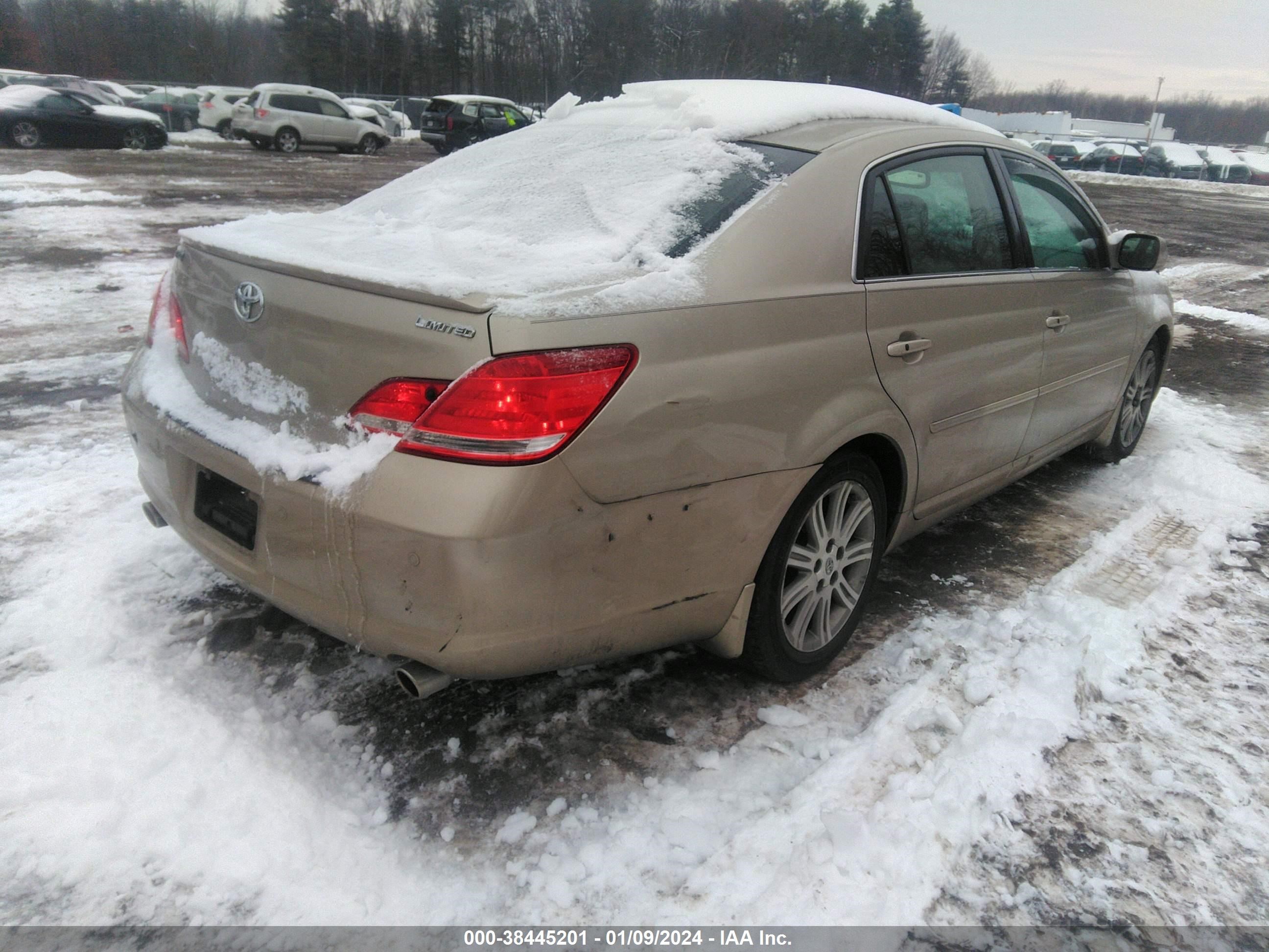 Photo 3 VIN: 4T1BK36BX5U025612 - TOYOTA AVALON 