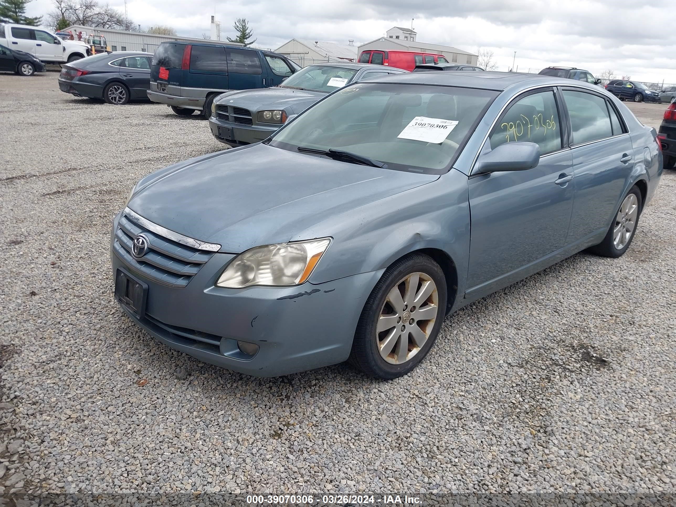 Photo 1 VIN: 4T1BK36BX6U065626 - TOYOTA AVALON 