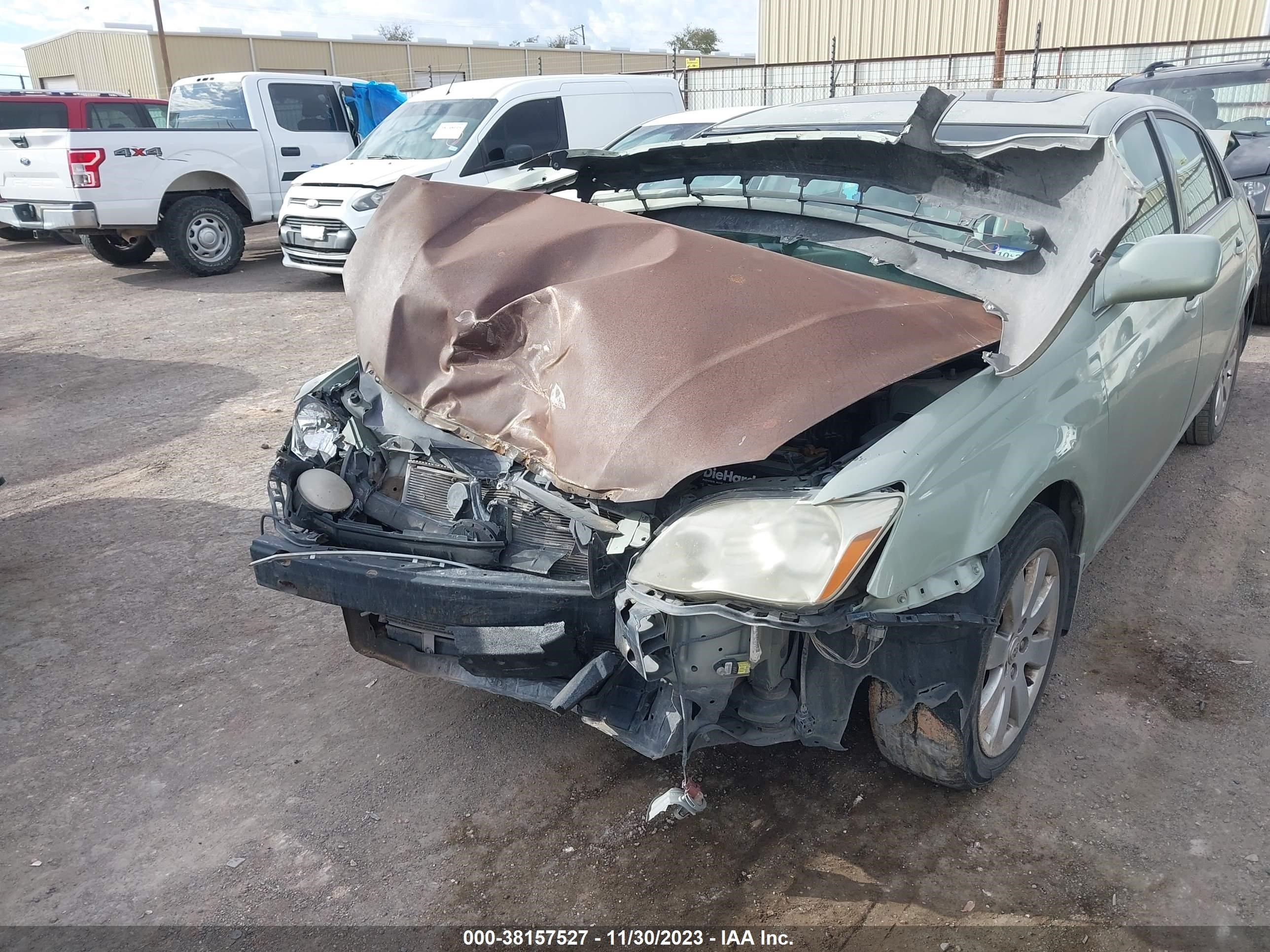 Photo 5 VIN: 4T1BK36BX6U084905 - TOYOTA AVALON 