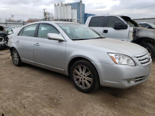 Photo 3 VIN: 4T1BK36BX7U212142 - TOYOTA AVALON 