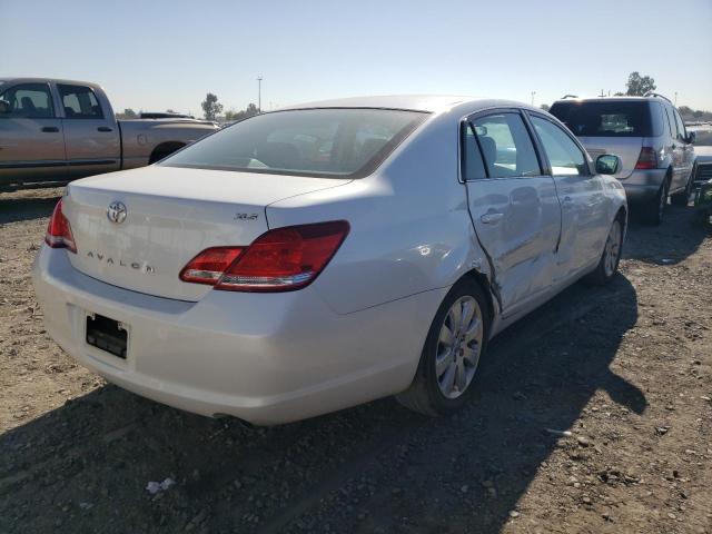 Photo 2 VIN: 4T1BK36BX7U224520 - TOYOTA AVALON 