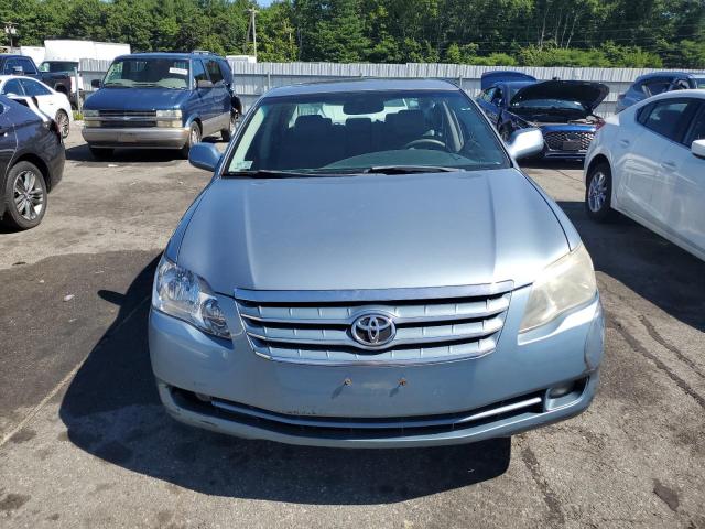 Photo 4 VIN: 4T1BK36BX7U226347 - TOYOTA AVALON 