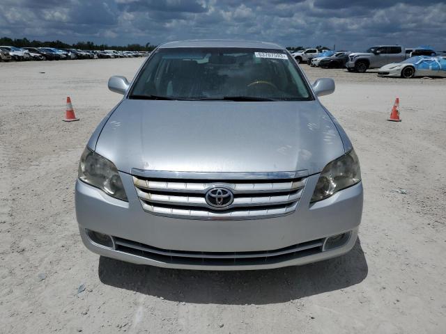 Photo 4 VIN: 4T1BK36BX7U229927 - TOYOTA AVALLON 