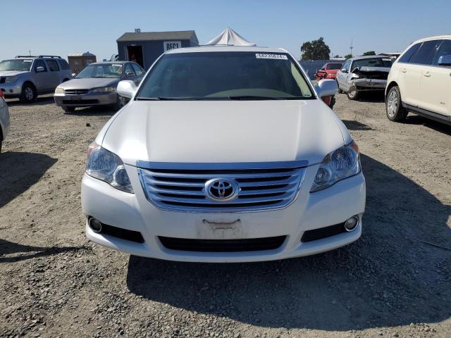 Photo 4 VIN: 4T1BK36BX8U261147 - TOYOTA AVALON XL 