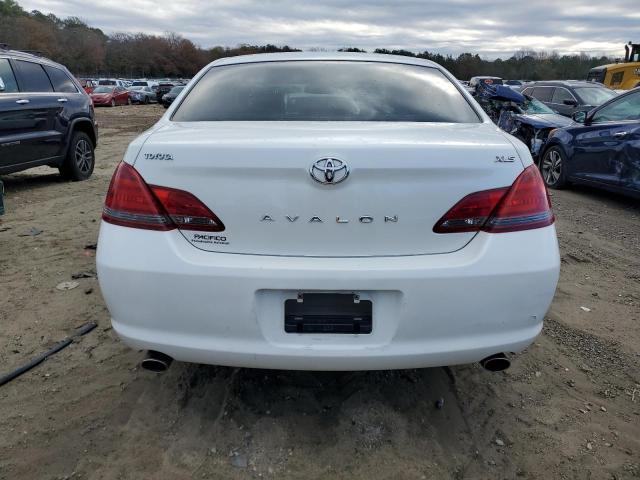 Photo 5 VIN: 4T1BK36BX8U280586 - TOYOTA AVALON XL 