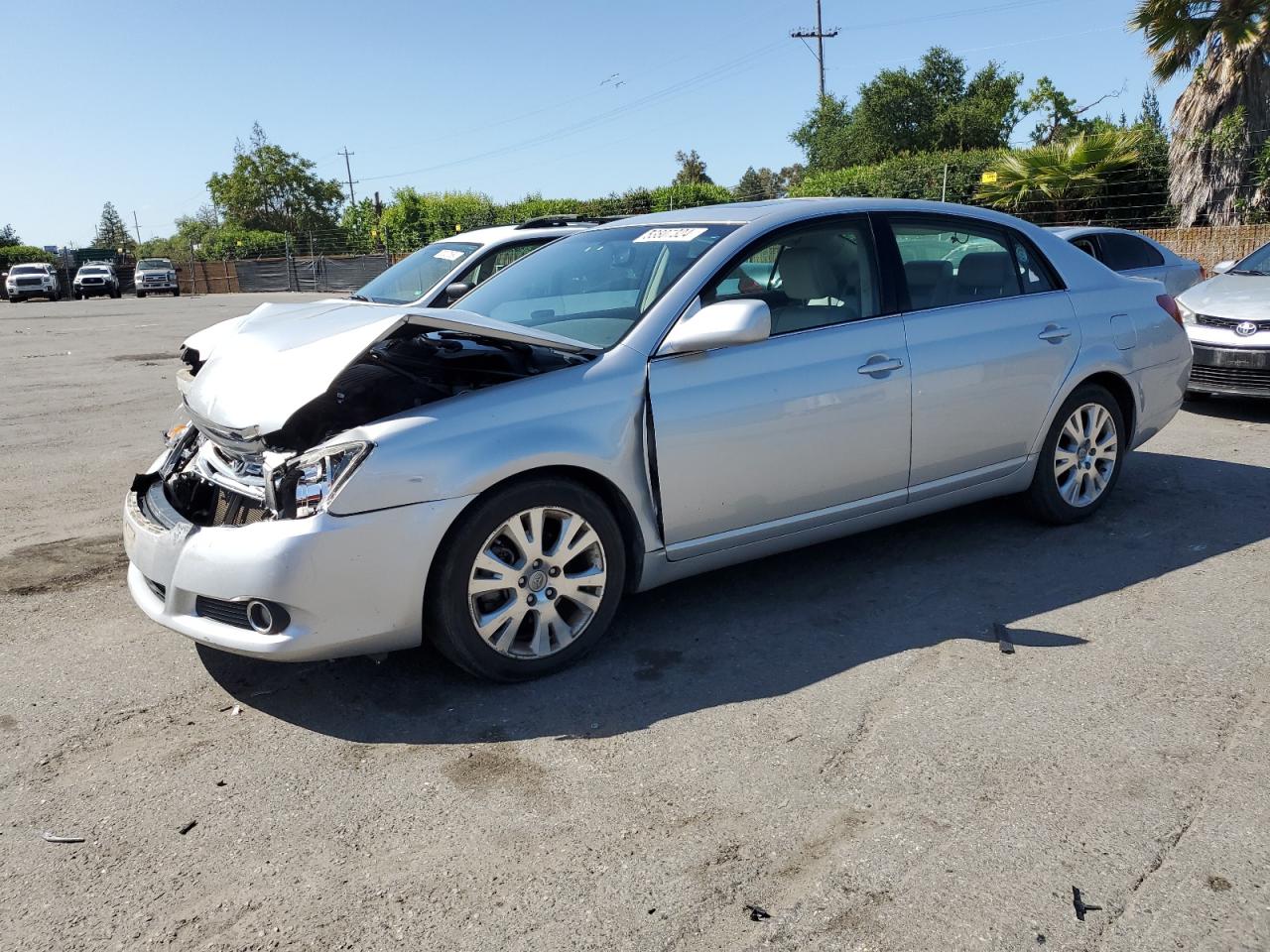 Photo 0 VIN: 4T1BK3DB0AU352565 - TOYOTA AVALON 