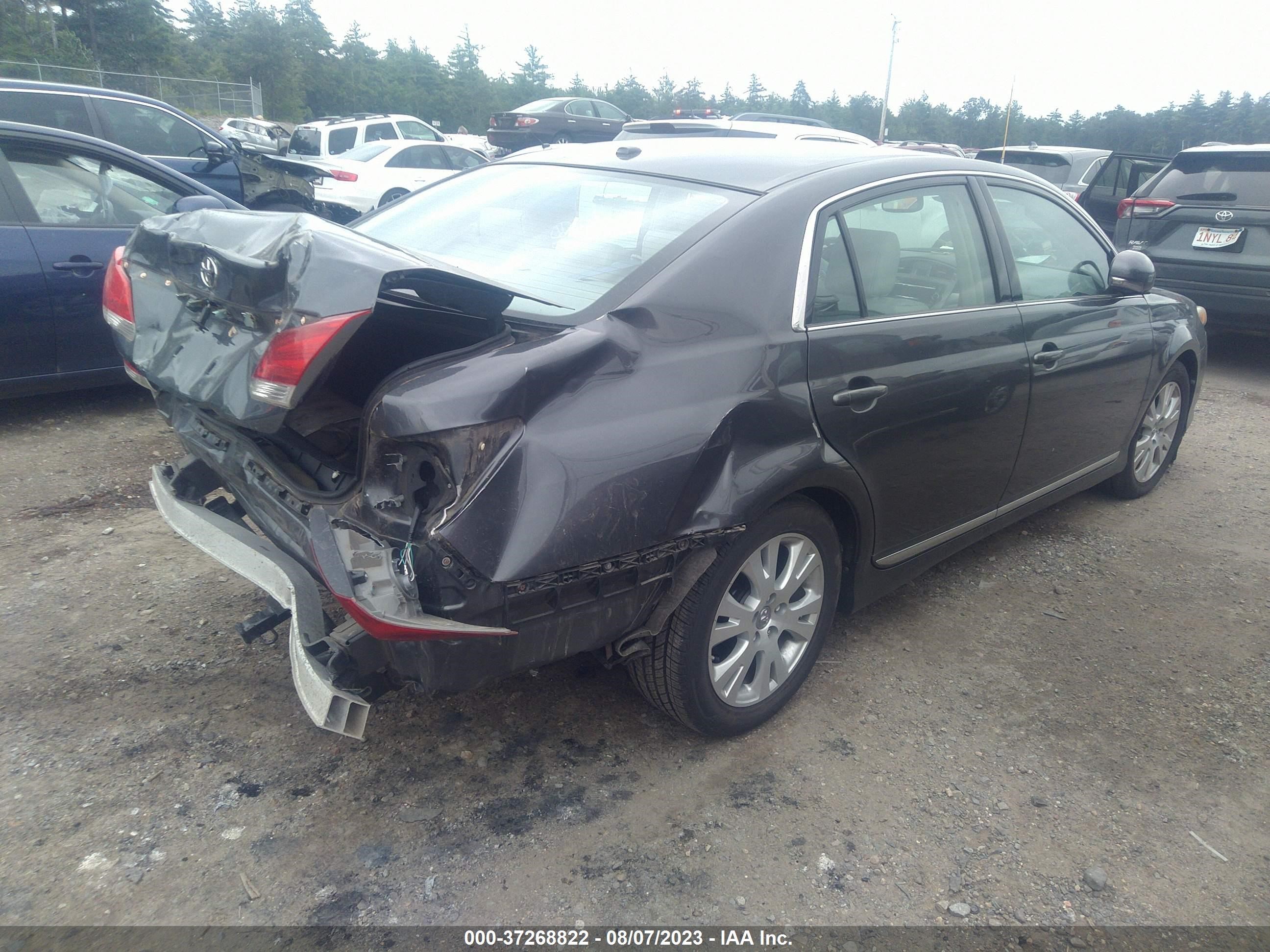 Photo 3 VIN: 4T1BK3DB1BU430398 - TOYOTA AVALON 