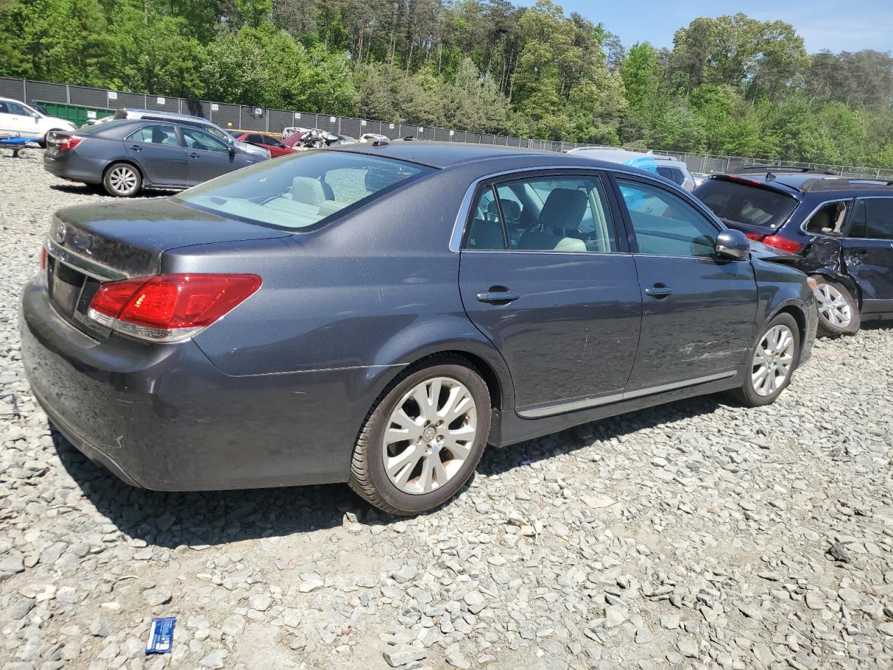 Photo 2 VIN: 4T1BK3DB1BU436833 - TOYOTA AVALON 