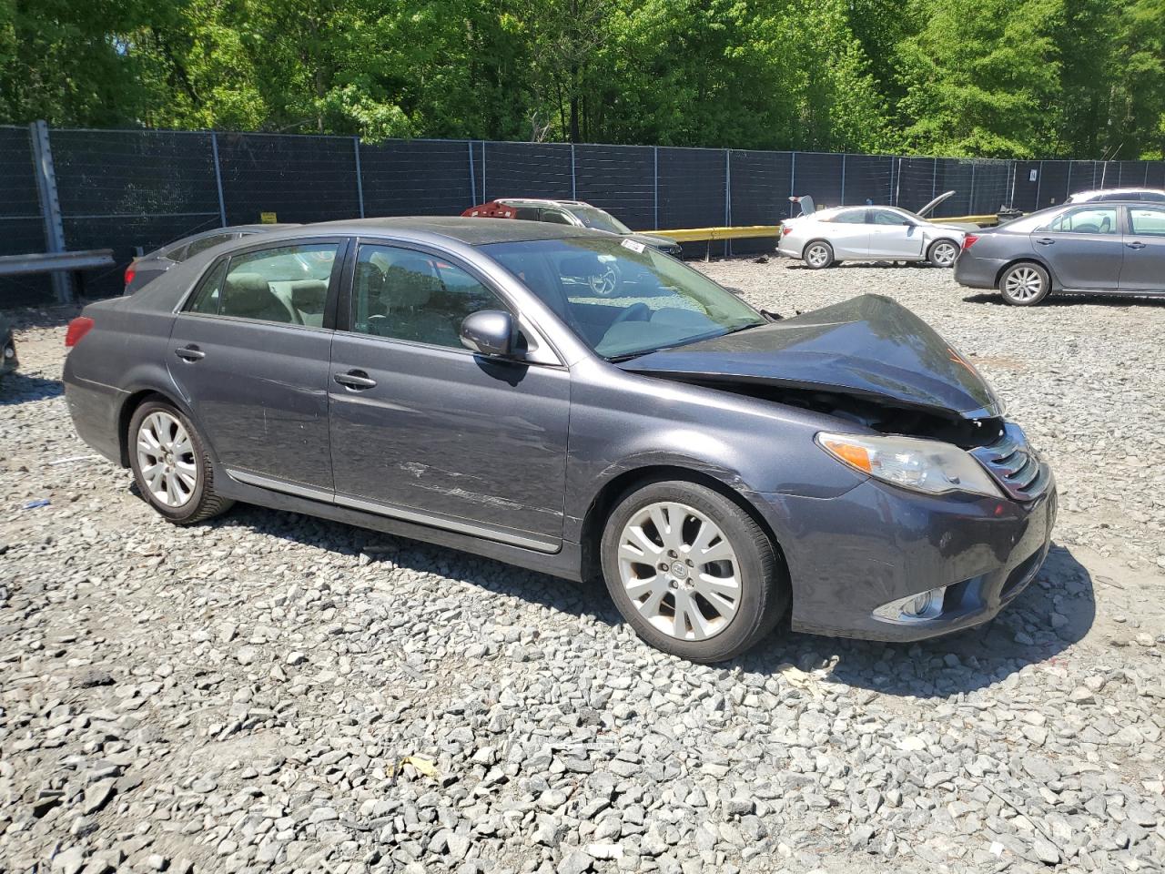 Photo 3 VIN: 4T1BK3DB1BU436833 - TOYOTA AVALON 