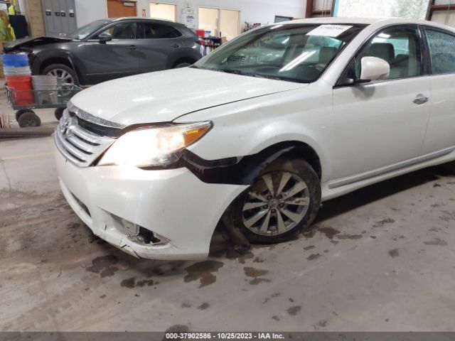 Photo 5 VIN: 4T1BK3DB2CU463248 - TOYOTA AVALON 