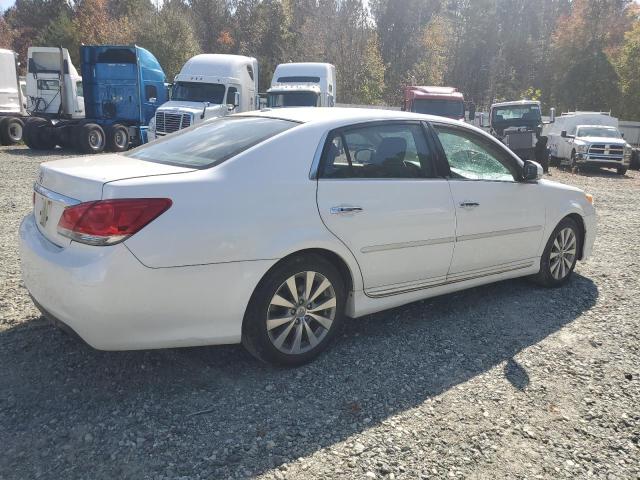 Photo 2 VIN: 4T1BK3DB3BU435988 - TOYOTA AVALON BAS 