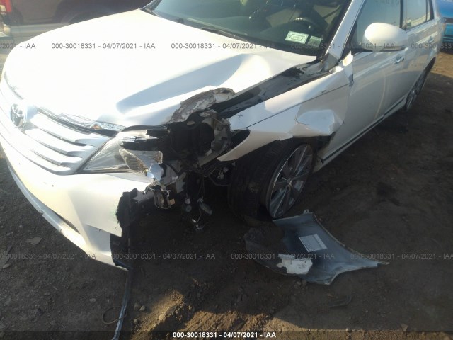 Photo 5 VIN: 4T1BK3DB3BU437921 - TOYOTA AVALON 