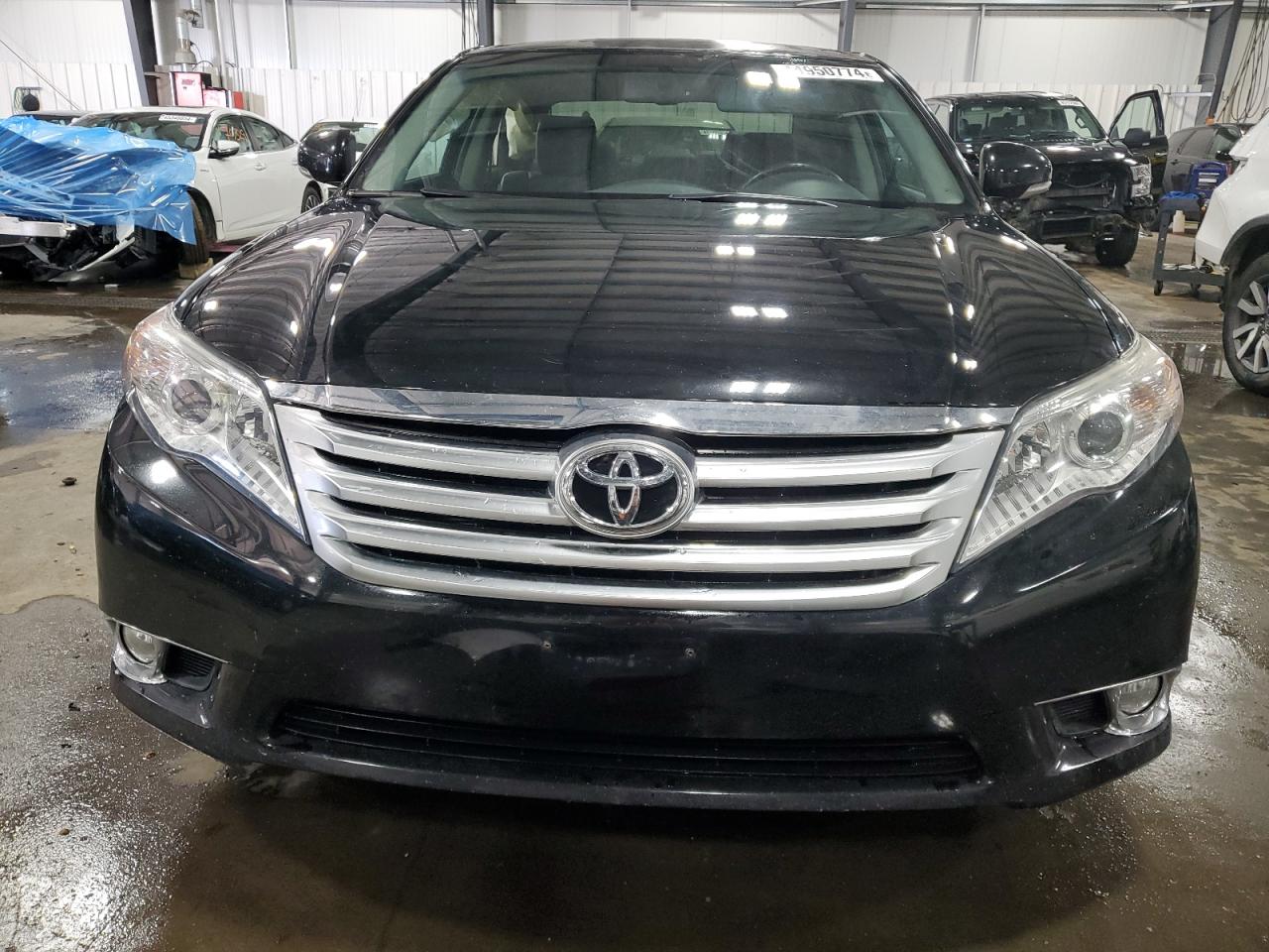 Photo 4 VIN: 4T1BK3DB4CU448282 - TOYOTA AVALON 