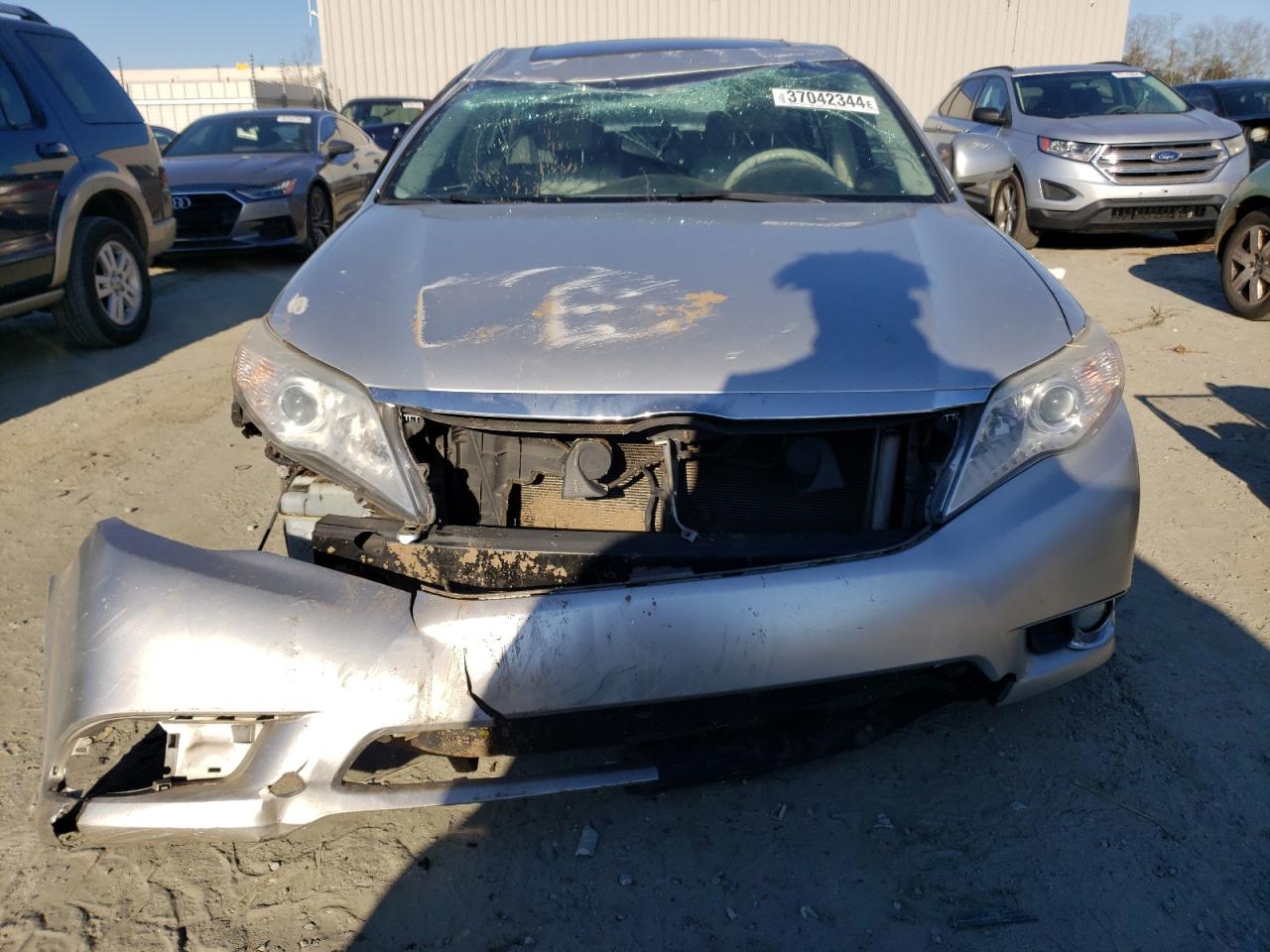 Photo 4 VIN: 4T1BK3DB4CU470704 - TOYOTA AVALON 