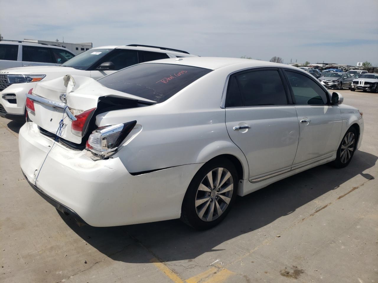 Photo 2 VIN: 4T1BK3DB5BU373803 - TOYOTA AVALON 