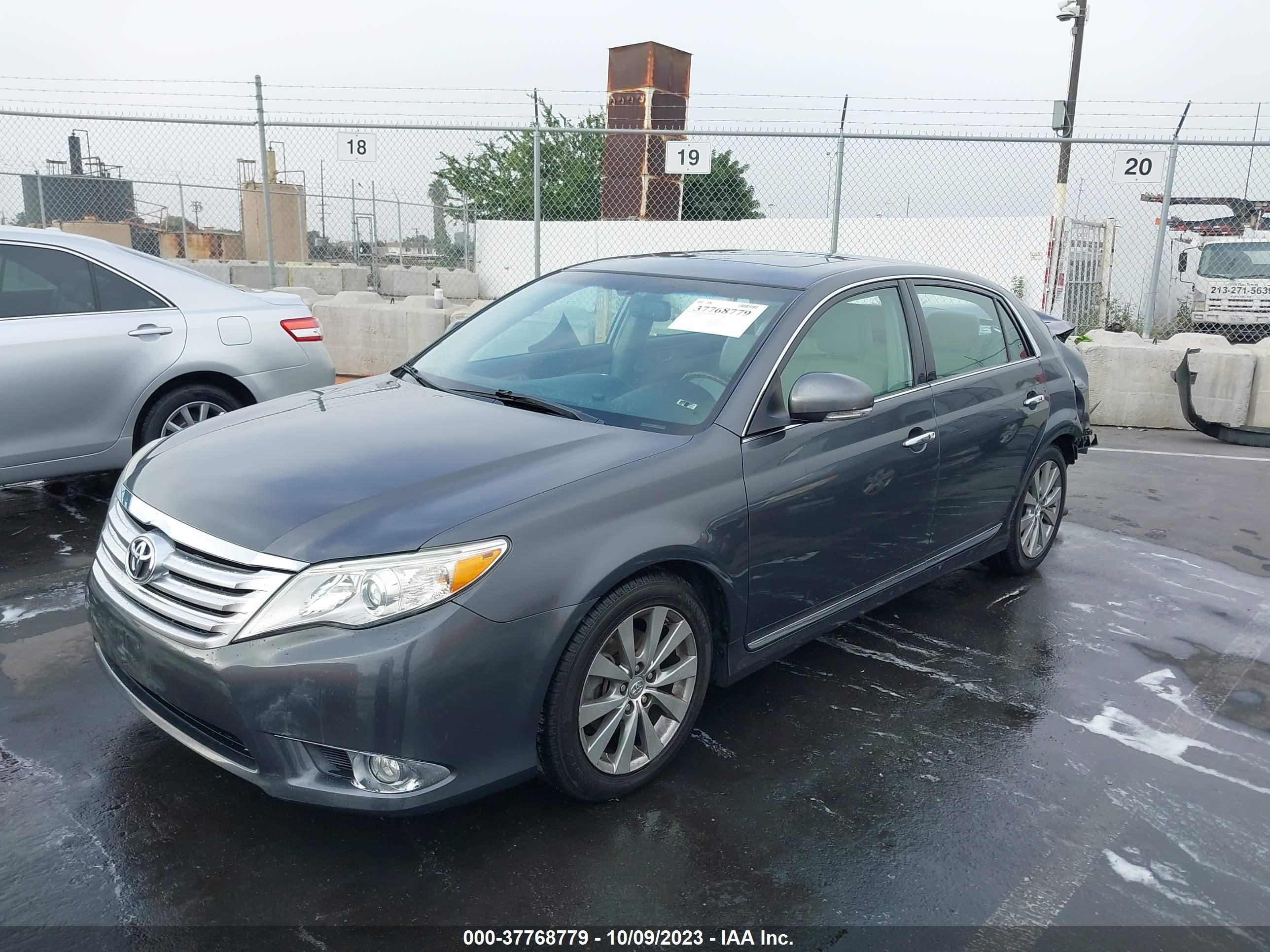 Photo 1 VIN: 4T1BK3DB5BU407626 - TOYOTA AVALON 