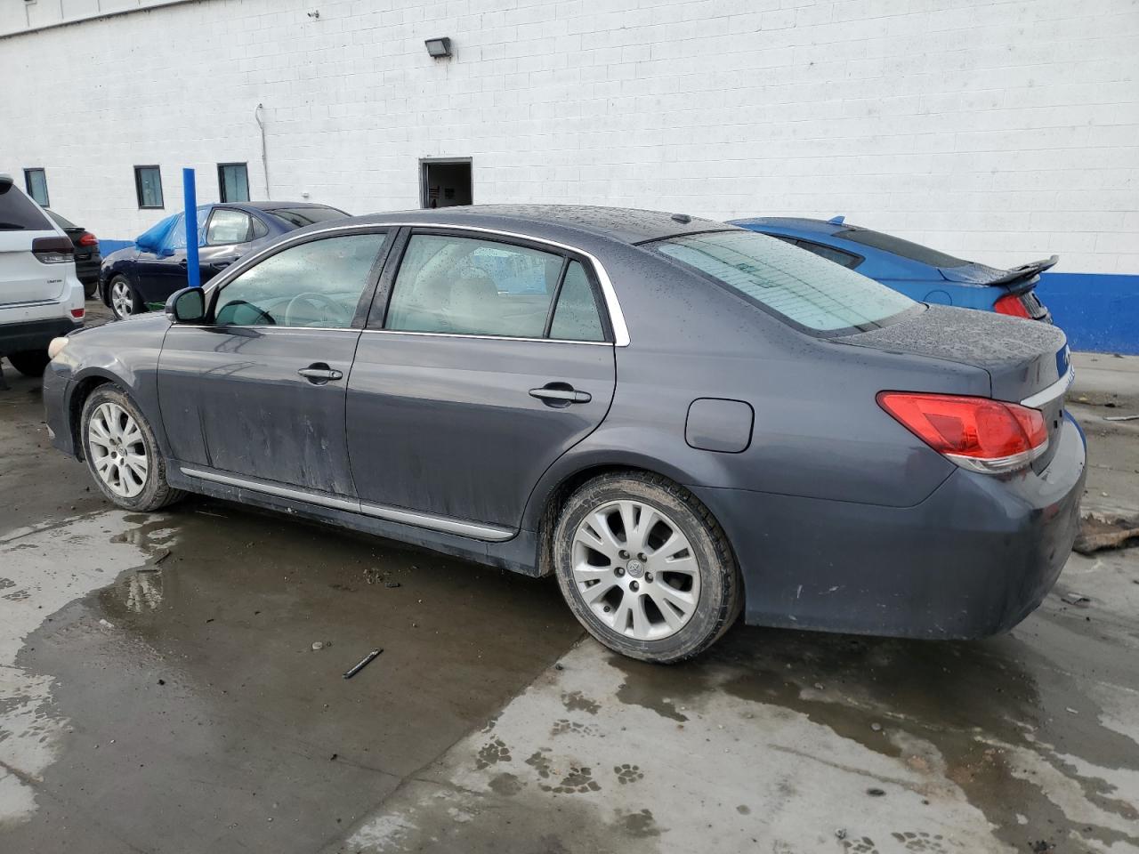 Photo 1 VIN: 4T1BK3DB5CU458075 - TOYOTA AVALON 