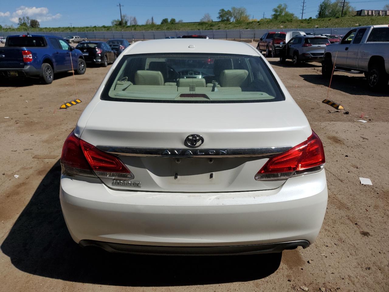 Photo 5 VIN: 4T1BK3DB8BU424422 - TOYOTA AVALON 