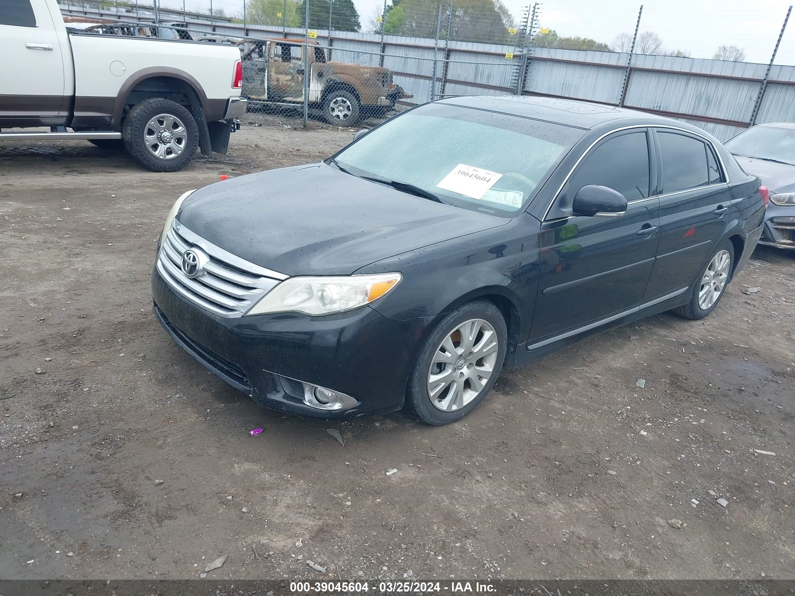 Photo 1 VIN: 4T1BK3DB8BU431516 - TOYOTA AVALON 