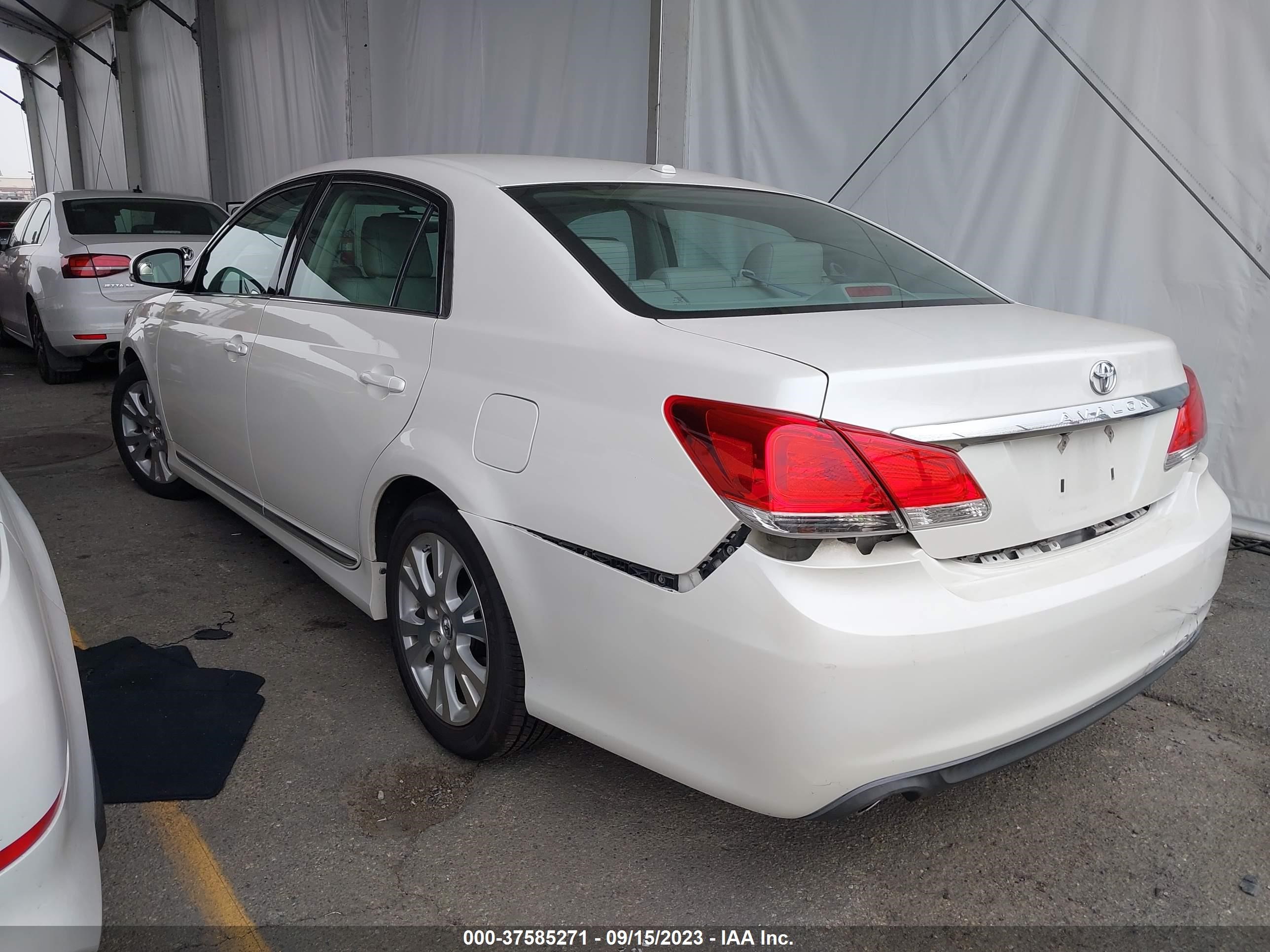 Photo 2 VIN: 4T1BK3DB8BU433203 - TOYOTA AVALON 