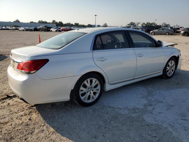 Photo 2 VIN: 4T1BK3DB8BU438207 - TOYOTA AVALON BAS 