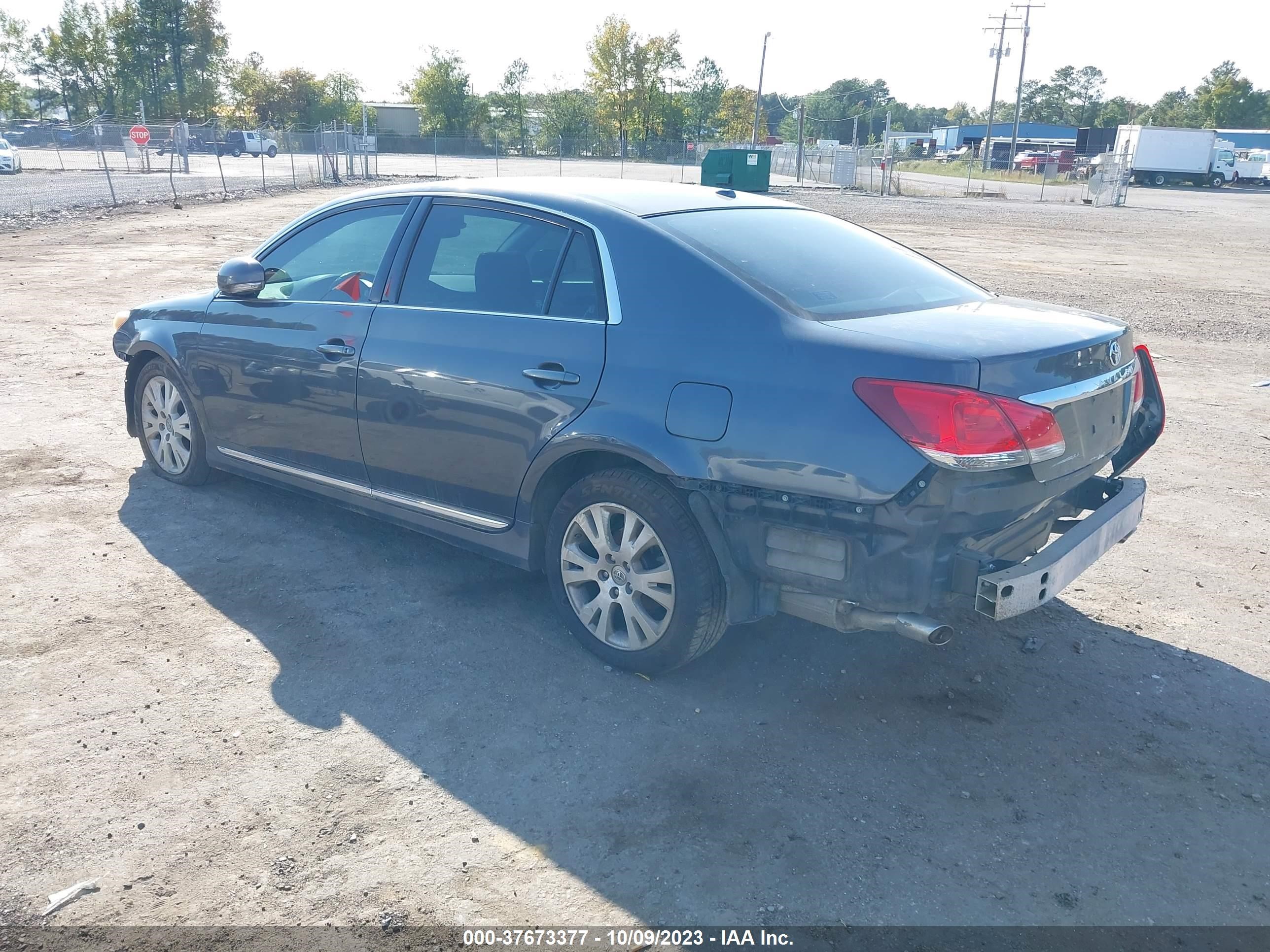 Photo 2 VIN: 4T1BK3DBXBU403989 - TOYOTA AVALON 