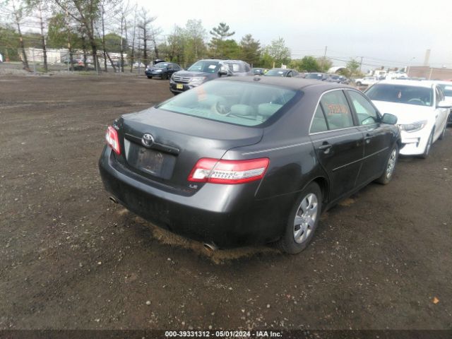 Photo 3 VIN: 4T1BK3EK0AU102306 - TOYOTA CAMRY 