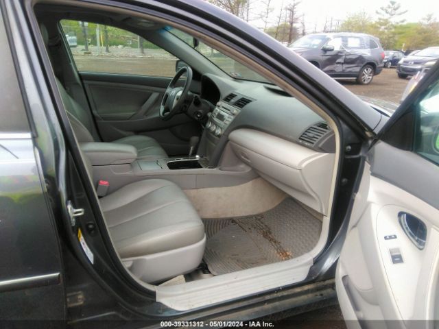 Photo 4 VIN: 4T1BK3EK0AU102306 - TOYOTA CAMRY 