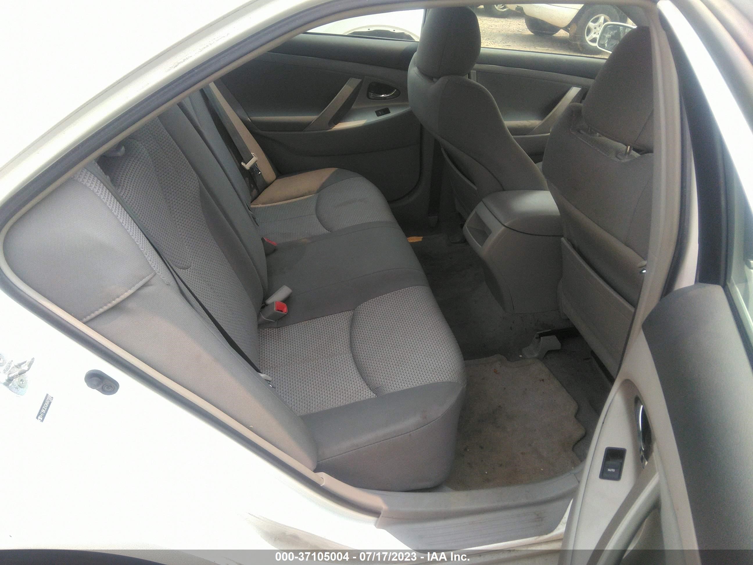 Photo 7 VIN: 4T1BK3EK0AU601008 - TOYOTA CAMRY 