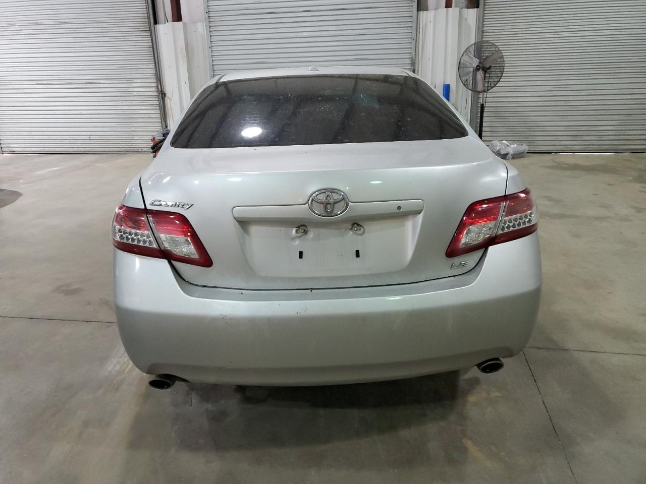 Photo 5 VIN: 4T1BK3EK0BU126154 - TOYOTA CAMRY 