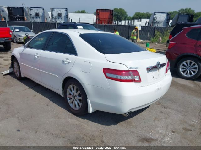 Photo 2 VIN: 4T1BK3EK0BU624984 - TOYOTA CAMRY 